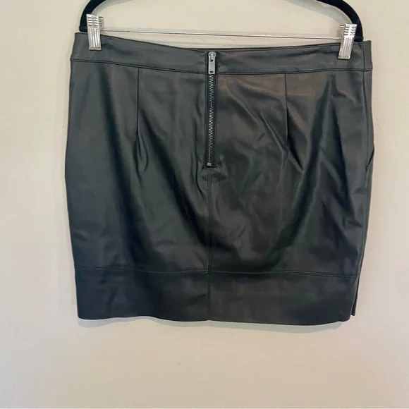 Faux Leather Skirt - Picture 5 of 5